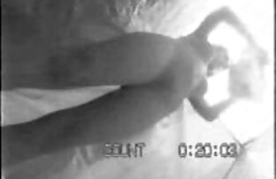 XXX Tre ragazze film porno con casalinghe italiane e un ragazzo fortunato