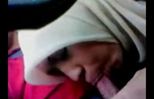 XXX Allo stesso tempo in tutti i buchi della ragazza xxx casalinghe