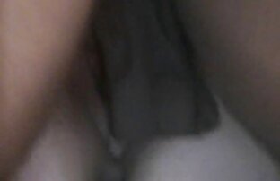 XXX Prova gli occhiali sexy la casalinga film porno cora