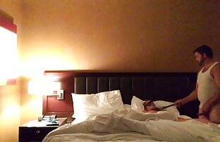 XXX Attacco video troie casalinghe forgiato in Oro Maya e Veronica Vanoza
